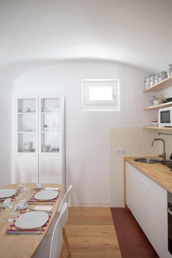 Casa Da Travessa Apartment เอโวรา ภายนอก รูปภาพ