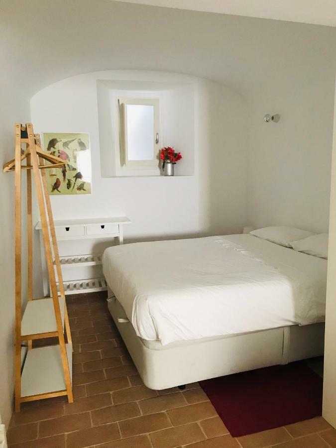 Casa Da Travessa Apartment เอโวรา ภายนอก รูปภาพ